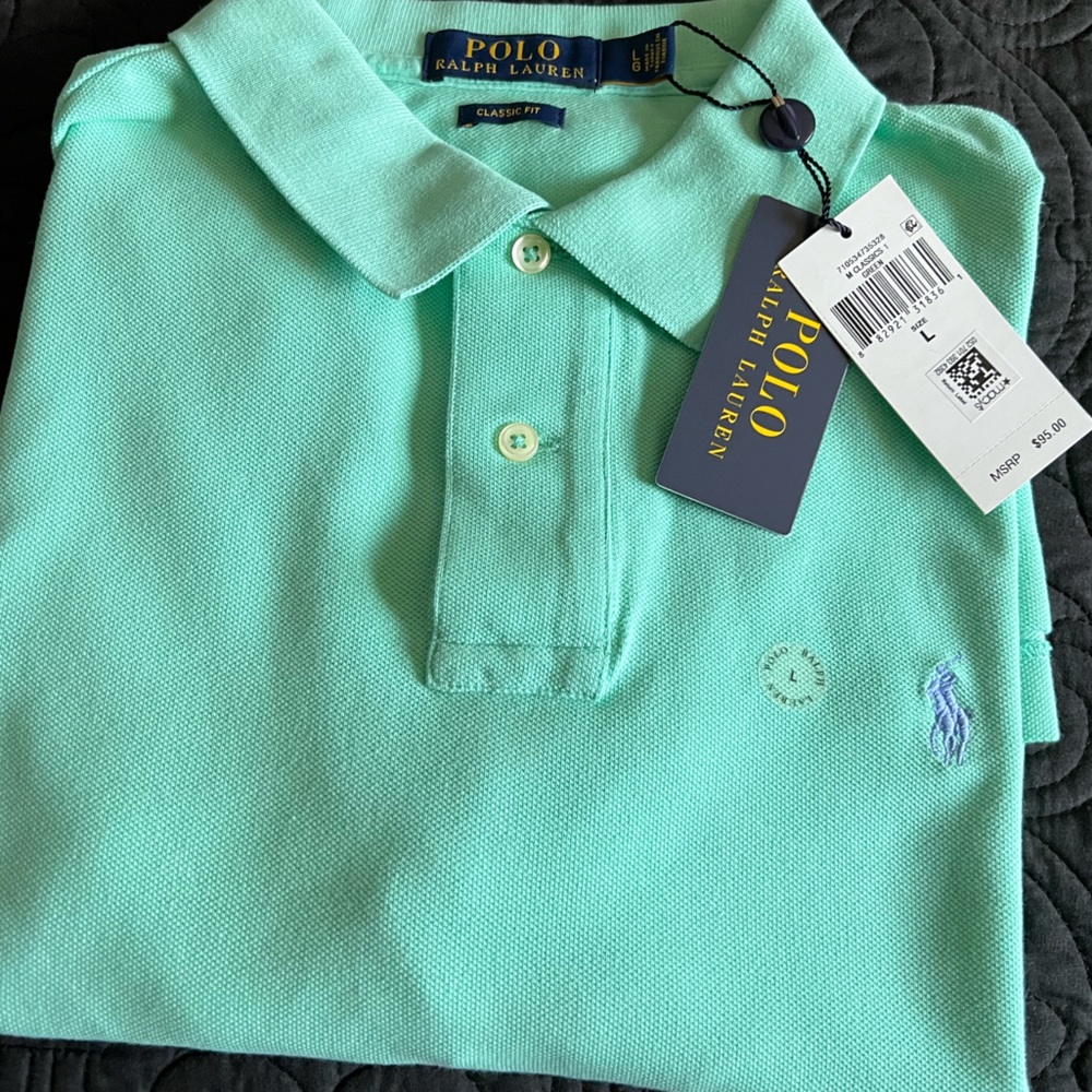 "NWT" classic Ralph Lauren Polo shirt!